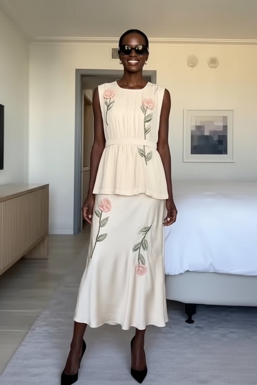 Robe Midi Femme Brodée Fleurs 3D | Col Carré Satin Peplum | Collection Automne 2026