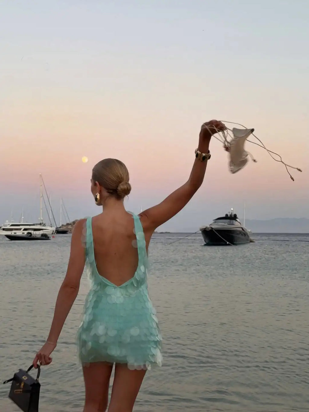 Mini-Robe Paillettes Dos Nu | Taille Haute Sans Manches | Plage, Fêtes & Clubs