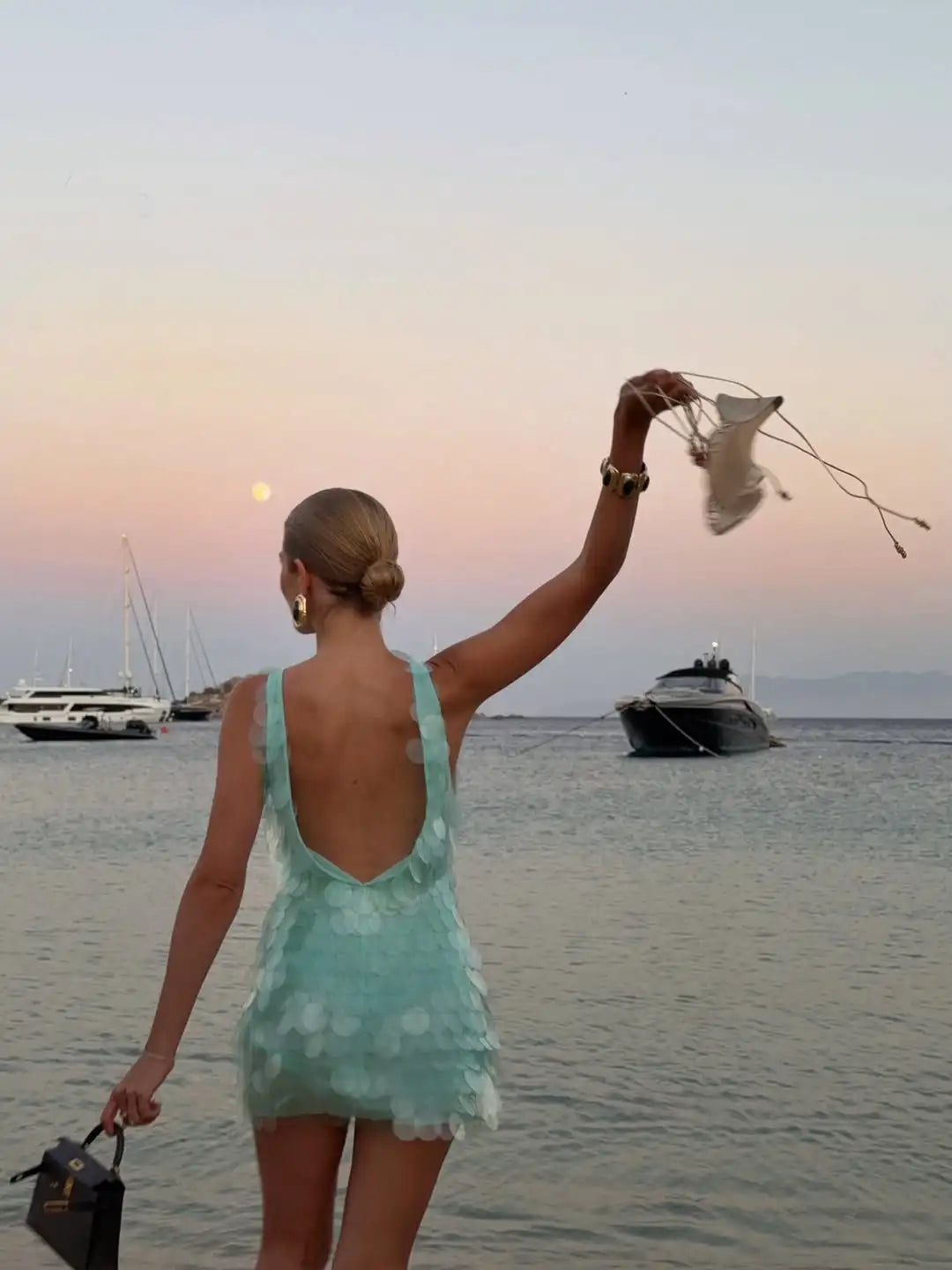 Mini-Robe Paillettes Dos Nu | Taille Haute Sans Manches | Plage, Fêtes & Clubs