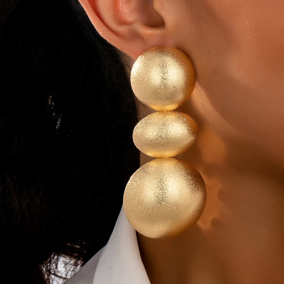 Boucles d'Oreilles Rondes Dorées | Bijou Glamour Soirée