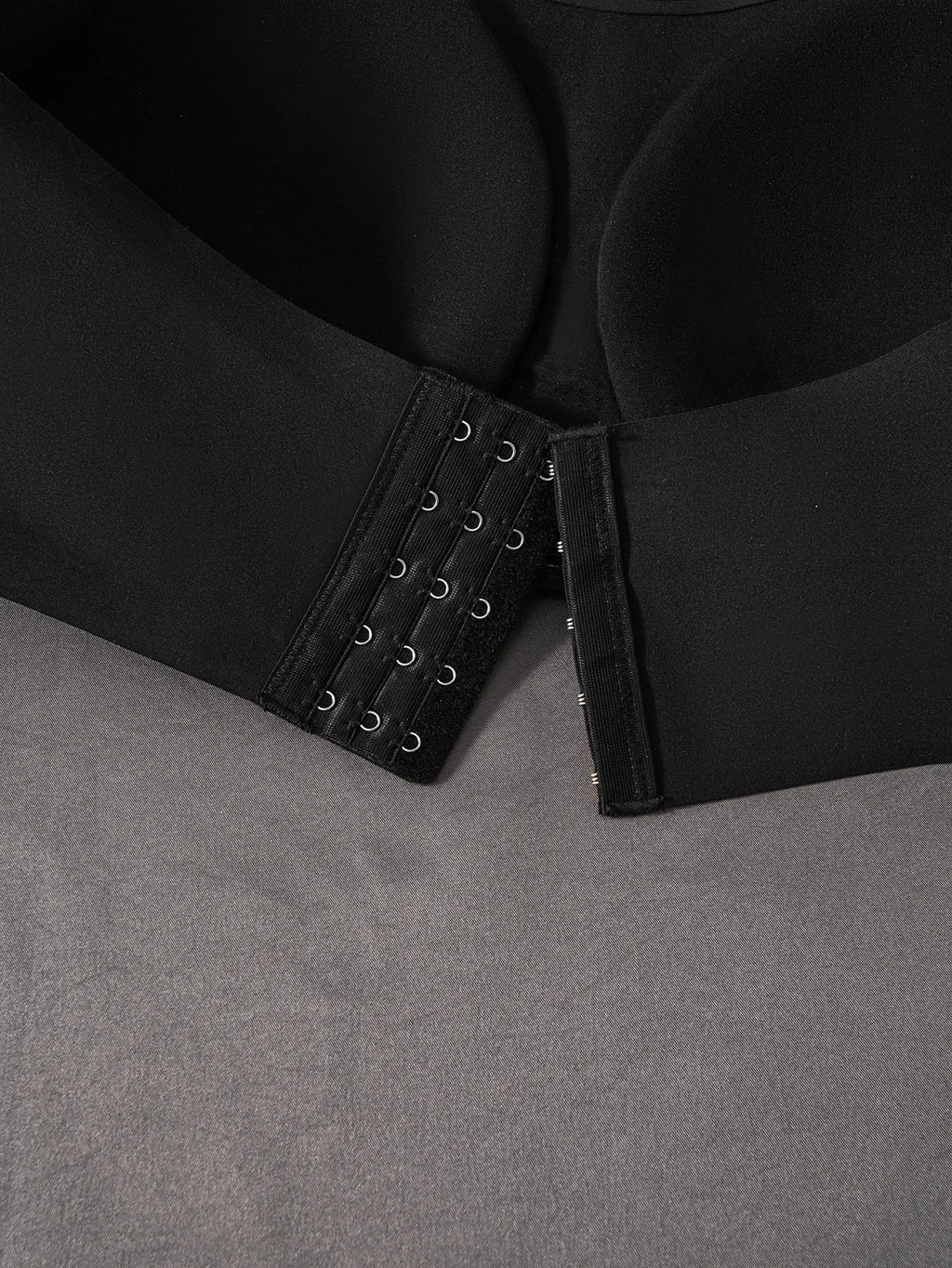 Soutien-Gorge Bandeau Sans Bretelles – Maintien Invisible & Confort Absolu